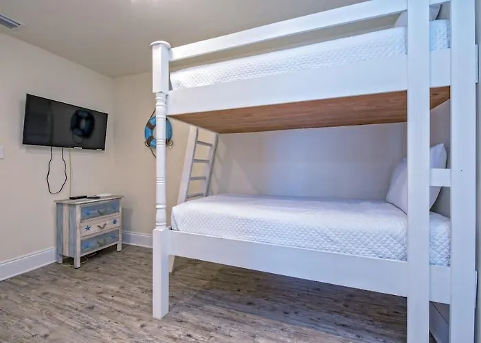 Beachfront 9bed Easybreezy East Holiday home