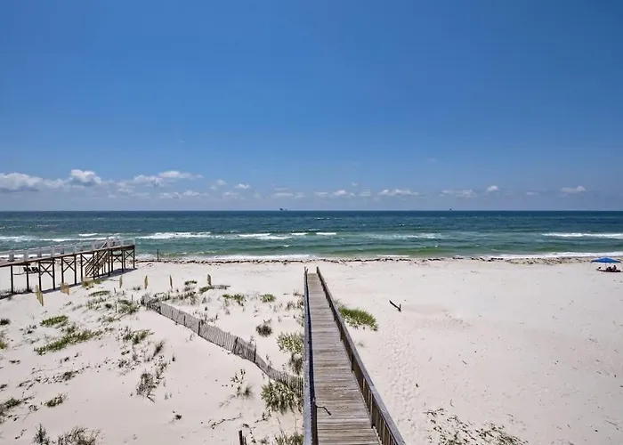 Beachfront 9bed Easybreezy East Holiday home *