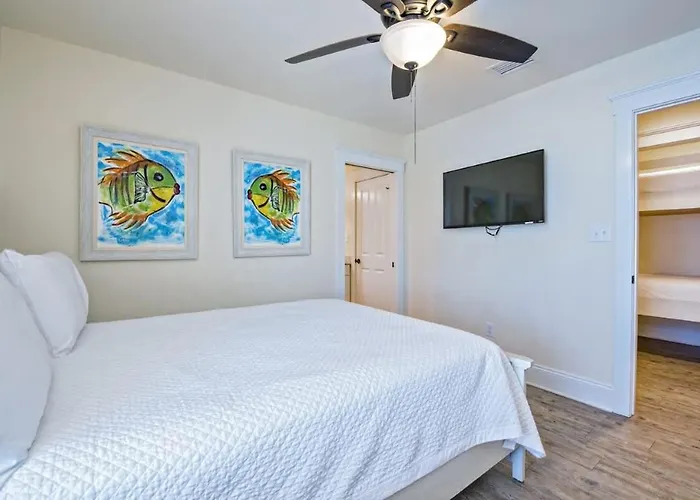 Beachfront 9bed Easybreezy East Holiday home Gulf Shores
